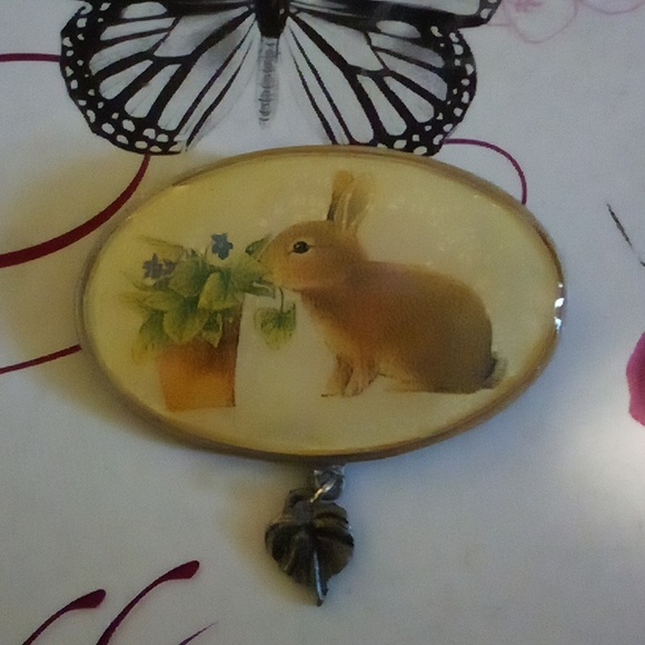1999 M. Bastim Pewter Bunny Pin/Brooch - Picture 1 of 5